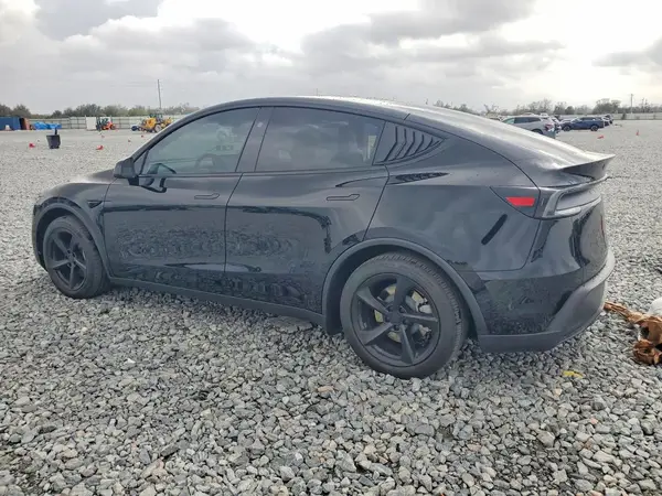 7SAYGDED3TA451897 2026 TESLA MODEL Y - Image 2
