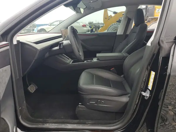 2026 TESLA MODEL Y auction photo 7
