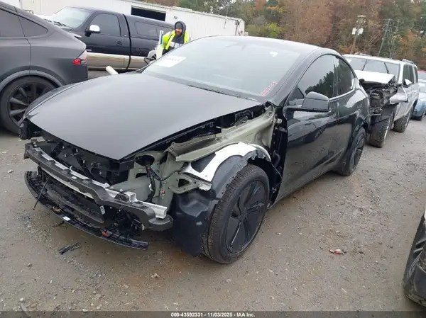 7SAYGDED3TA462009 2026 TESLA MODEL Y - Image 2