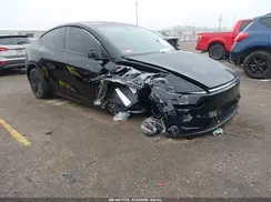 7SAYGDED3TA587768 2026 TESLA MODEL Y