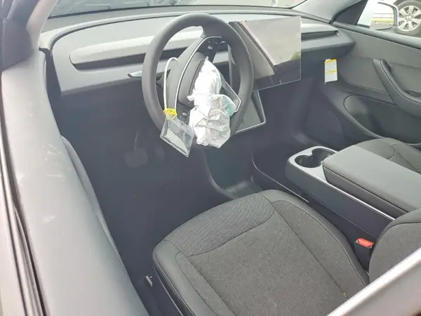 7SAYGDED3TA706483 2026 TESLA MODEL Y - Image 8