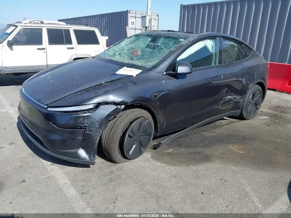 7SAYGDED3TF379053 2026 TESLA MODEL Y - Image 2