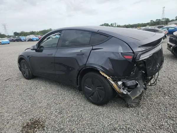 7SAYGDED3TF381479 2026 TESLA MODEL Y - Image 2