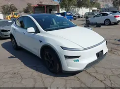 7SAYGDED3TF408356 2026 TESLA MODEL Y