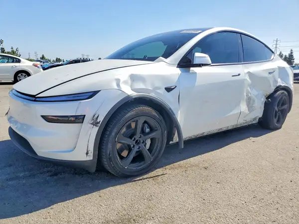 7SAYGDED3TF428770 2026 TESLA MODEL Y - Image 1