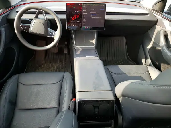 7SAYGDED3TF434990 2026 TESLA MODEL Y - Image 8