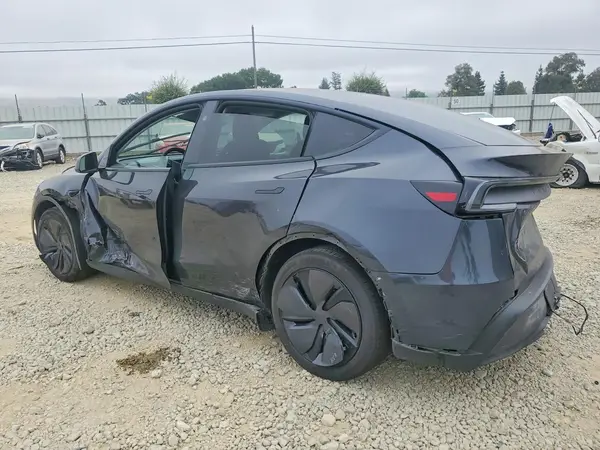 7SAYGDED3TF443799 2026 TESLA MODEL Y - Image 2