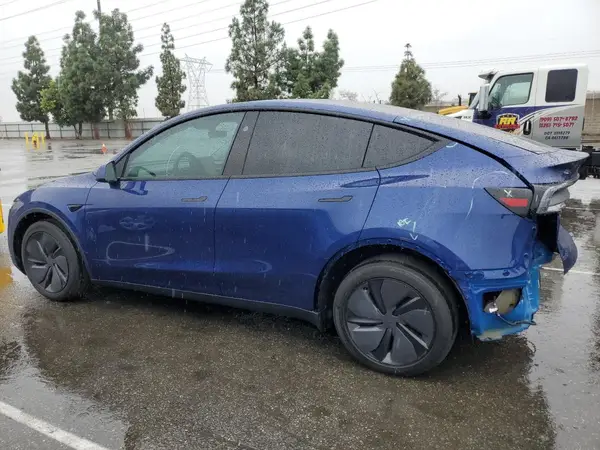 7SAYGDED3TF445522 2026 TESLA MODEL Y - Image 2