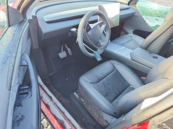 7SAYGDED3TF459985 2026 TESLA MODEL Y - Image 8