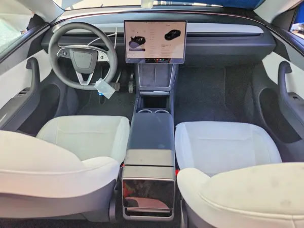 7SAYGDED3TF539660 2026 TESLA MODEL Y - Image 8