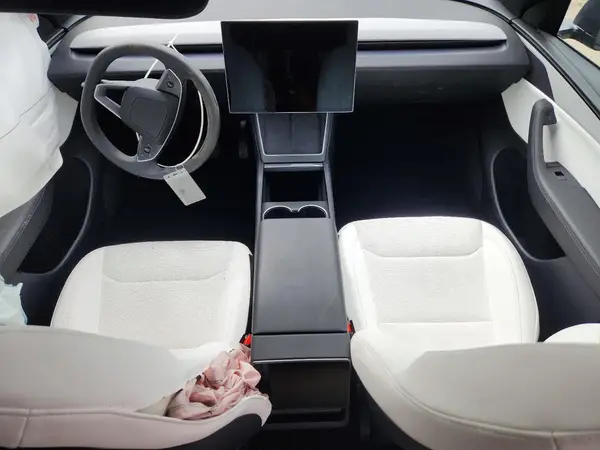 7SAYGDED3TF585229 2026 TESLA MODEL Y - Image 8