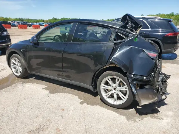 7SAYGDED4PF931181 2023 TESLA MODEL Y - Image 2
