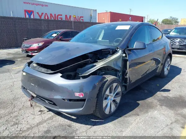 7SAYGDED4PF934050 2023 TESLA MODEL Y - Image 2