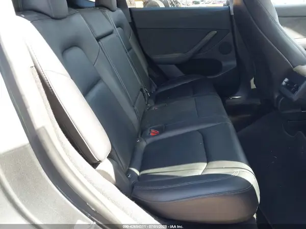 7SAYGDED4PF934050 2023 TESLA MODEL Y - Image 8