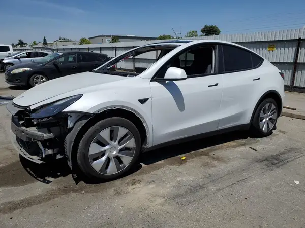 7SAYGDED4PF934193 2023 TESLA MODEL Y - Image 1