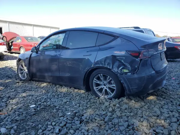 7SAYGDED4PF934324 2023 TESLA MODEL Y - Image 2