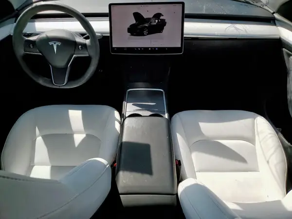 7SAYGDED4PF940057 2023 TESLA MODEL Y - Image 8
