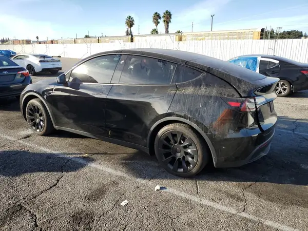 7SAYGDED4PF943234 2023 TESLA MODEL Y - Image 2