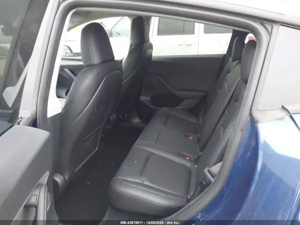 7SAYGDED4PF943587 2023 TESLA MODEL Y - Image 8