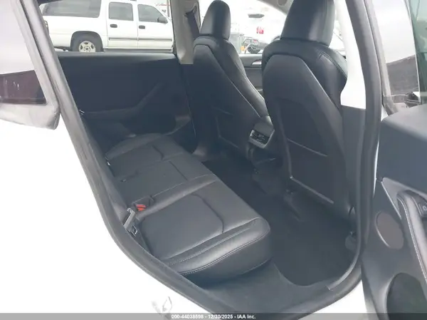 7SAYGDED4PF956016 2023 TESLA MODEL Y - Image 8