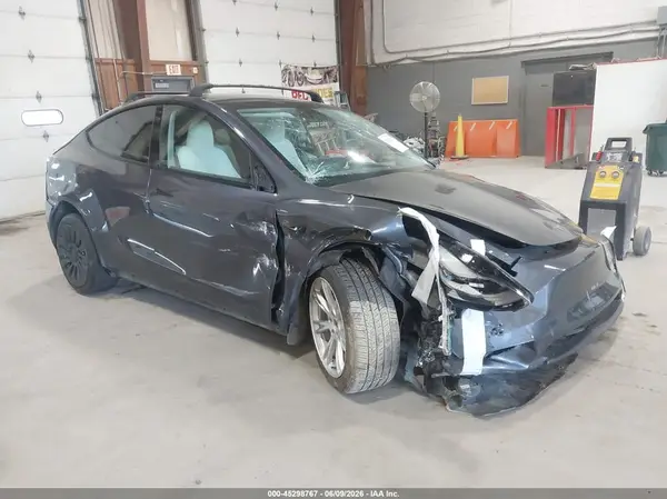 7SAYGDED4PF959109 2023 TESLA MODEL Y - Image 1