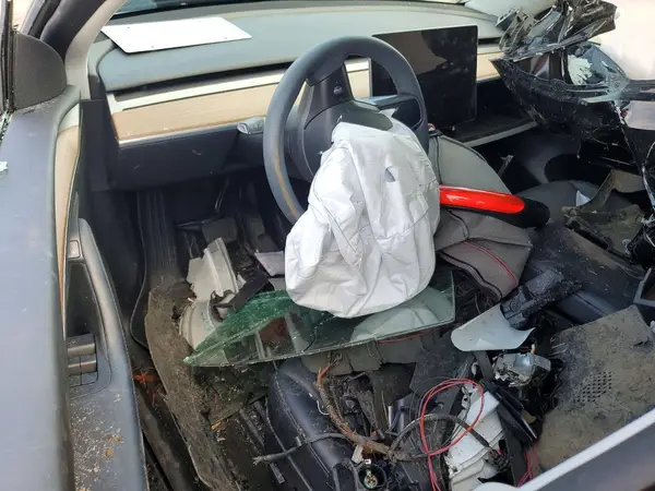 7SAYGDED4PF960700 2023 TESLA MODEL Y - Image 8
