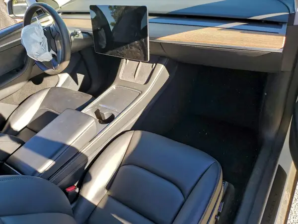 7SAYGDED4PF965329 2023 TESLA MODEL Y - Image 8