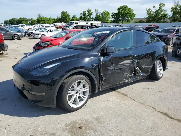 7SAYGDED4PF966366 2023 TESLA MODEL Y - Image 1