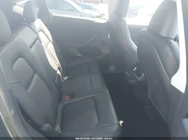 7SAYGDED4PF966724 2023 TESLA MODEL Y - Image 8