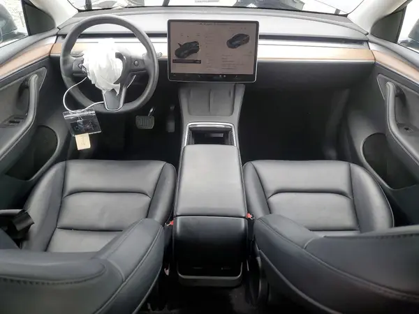 7SAYGDED4PF971843 2023 TESLA MODEL Y - Image 8