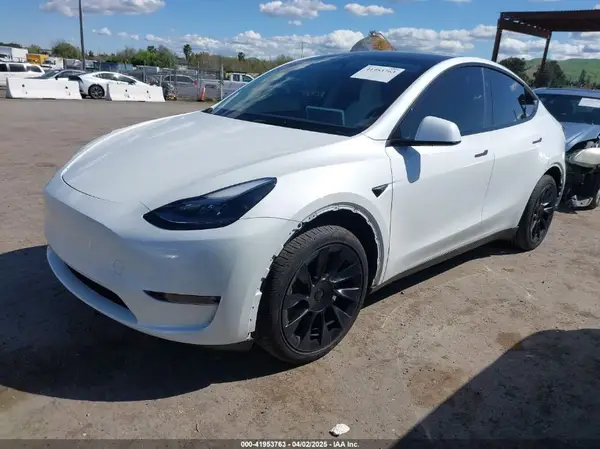 7SAYGDED4PF976735 2023 TESLA MODEL Y - Image 2