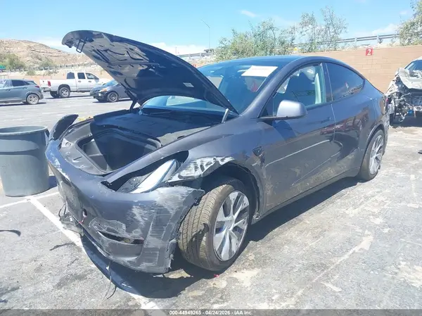 7SAYGDED4PF979411 2023 TESLA MODEL Y - Image 2