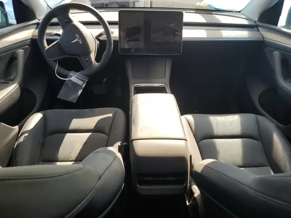 7SAYGDED4RA329638 2024 TESLA MODEL Y - Image 8