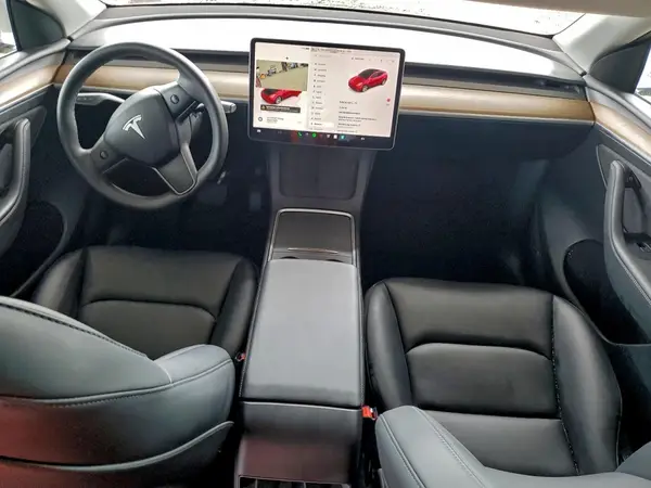7SAYGDED4RF008993 2024 TESLA MODEL Y - Image 8