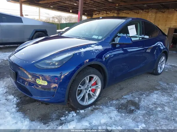 7SAYGDED4RF046479 2024 TESLA MODEL Y - Image 2