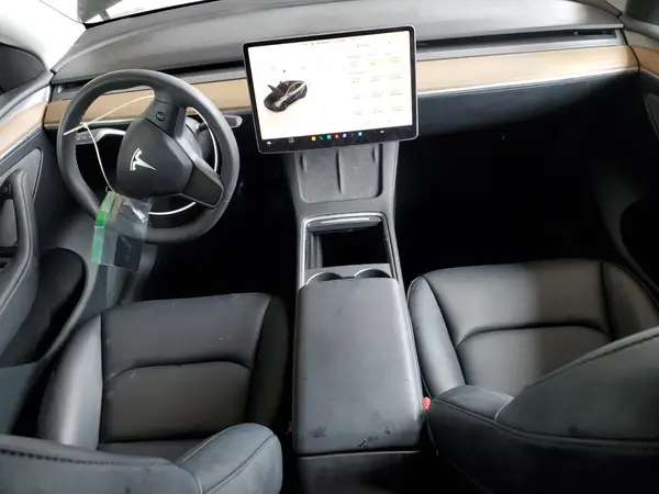 7SAYGDED4RF047423 2024 TESLA MODEL Y - Image 8
