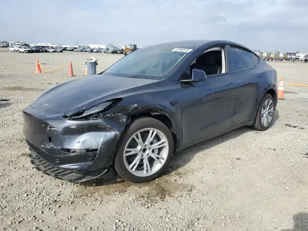 7SAYGDED4RF049303 2024 TESLA MODEL Y - Image 1