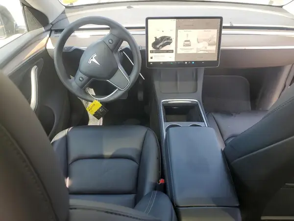 7SAYGDED4RF050208 2024 TESLA MODEL Y - Image 8