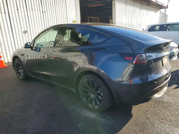 7SAYGDED4RF052024 2024 TESLA MODEL Y - Image 2