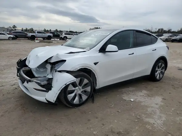 7SAYGDED4RF055537 2024 TESLA MODEL Y - Image 1