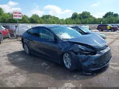 7SAYGDED4RF055747 2024 TESLA MODEL Y