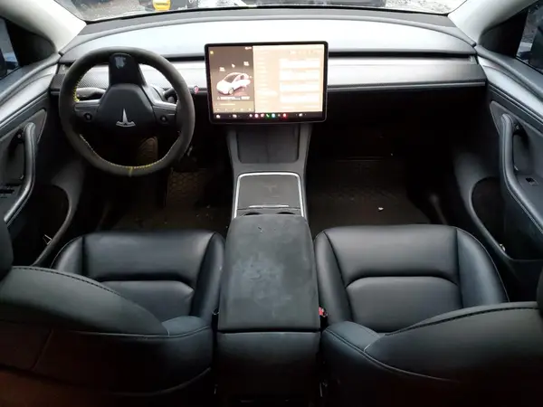 7SAYGDED4RF072578 2024 TESLA MODEL Y - Image 8