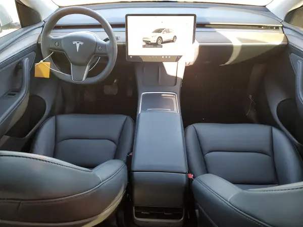 7SAYGDED4RF076727 2024 TESLA MODEL Y - Image 8