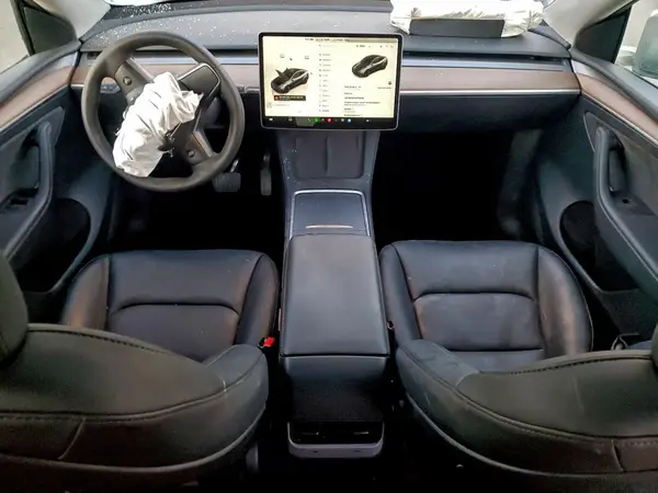 7SAYGDED4RF096380 2024 TESLA MODEL Y - Image 8