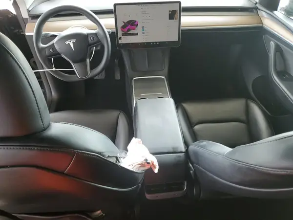 7SAYGDED4RF102968 2024 TESLA MODEL Y - Image 8