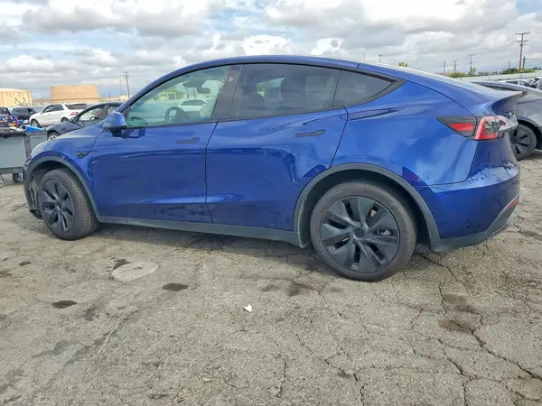 7SAYGDED4RF108611 2024 TESLA MODEL Y - Image 2