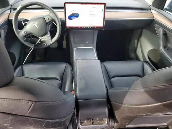 7SAYGDED4RF121780 2024 TESLA MODEL Y - Image 8