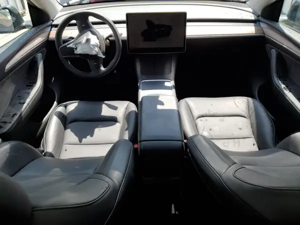 7SAYGDED4RF126610 2024 TESLA MODEL Y - Image 8