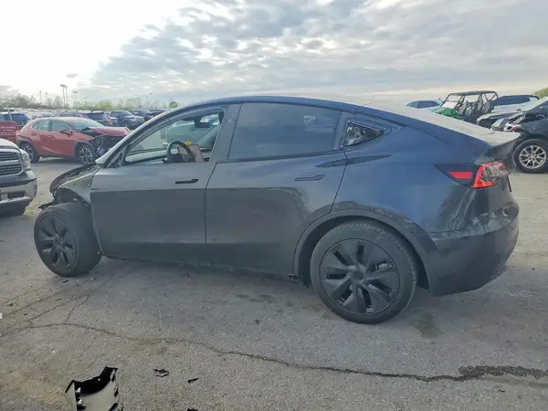 7SAYGDED4RF154410 2024 TESLA MODEL Y - Image 2
