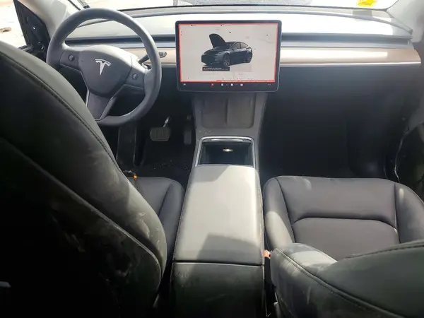 7SAYGDED4RF154410 2024 TESLA MODEL Y - Image 8